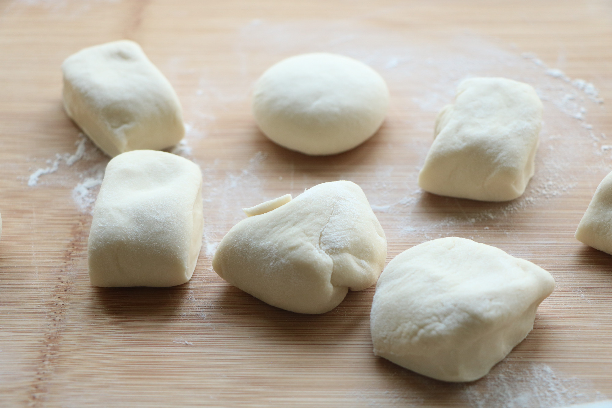 开学了，孩子最爱的早餐，皮薄馅儿大，一口气能吃2个，又鲜又香