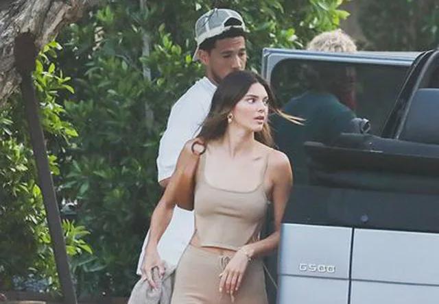 受伤|布克将顶替受伤的浓眉参加全明星 没人不认可他的实力！