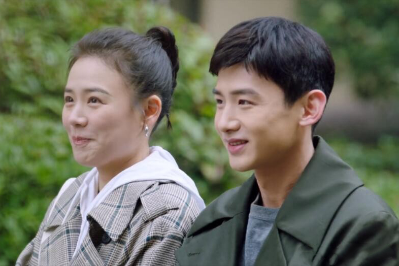 《城池营垒》原著：邢克瑶艰难产下“遗腹子”