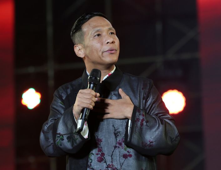 综艺节目有多危险：杨颖手指骨折，宋小宝反复