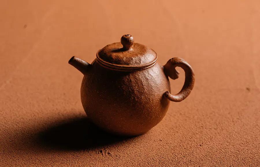 一人饮：做陶、饮茶和思考的日常，器物从0到1的创作现场实录