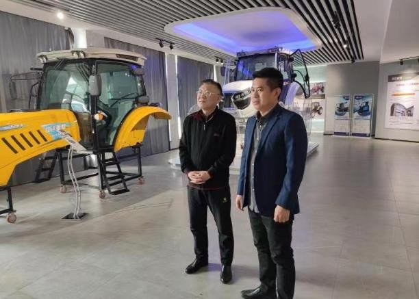 用心用情,，為企業(yè)當好“服務員”市體育局服務企業(yè)專員“三步走”,，助力企業(yè)發(fā)展