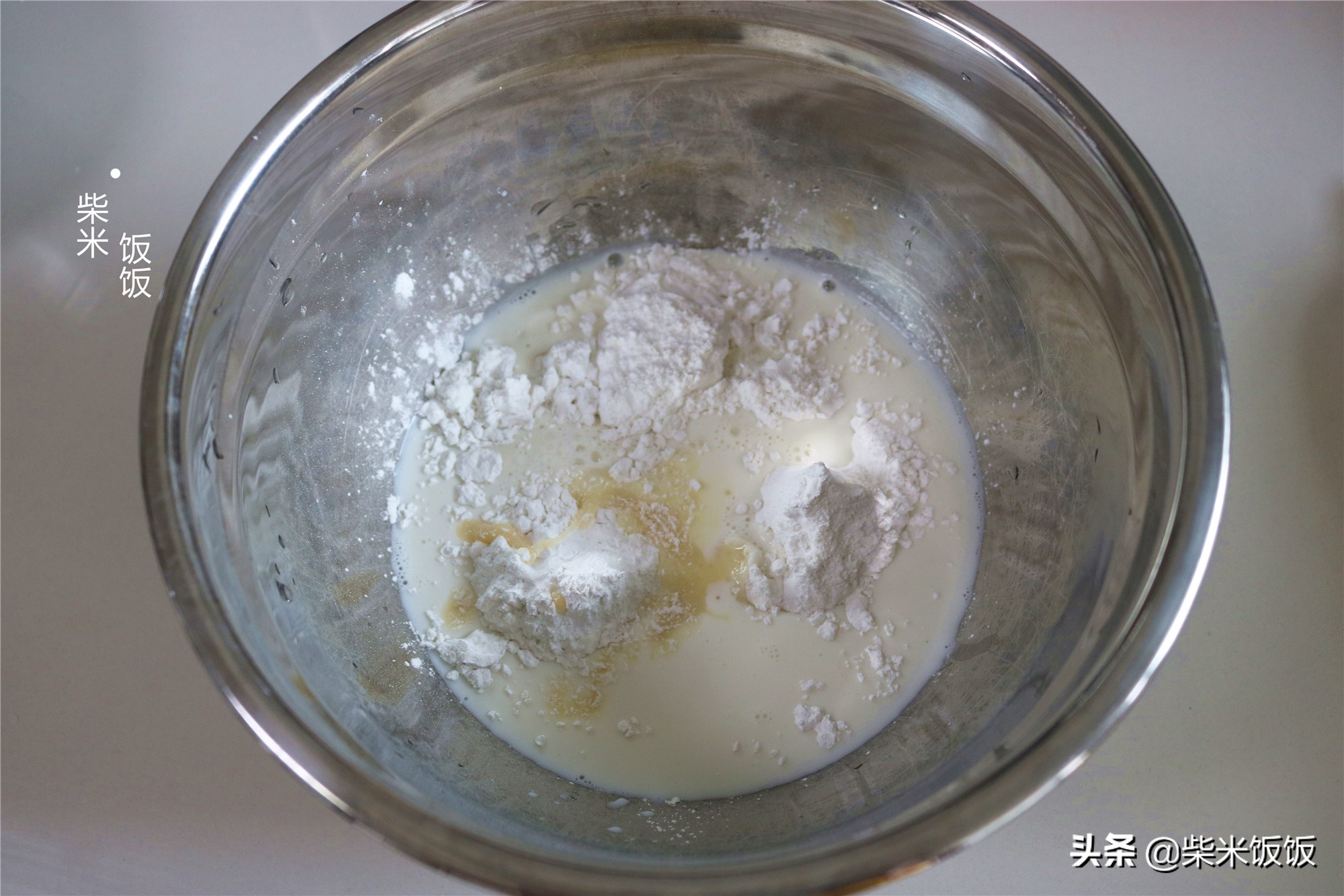 中秋节月饼，不用烤箱也能做，蒸一蒸，细腻滋润更好吃