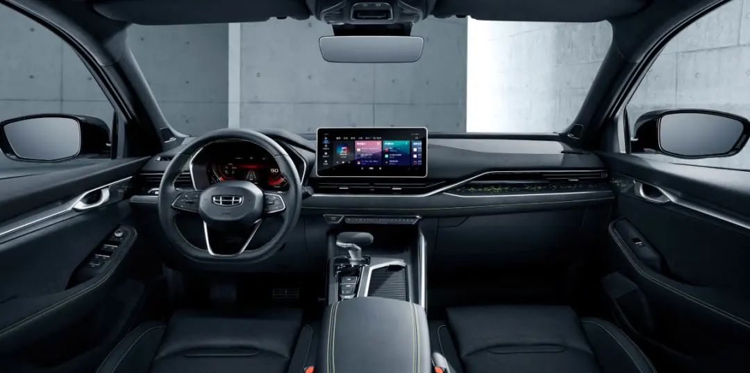 吉利星瑞加推时空版，有性能车那味儿了