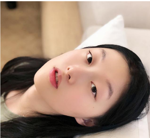 “可云”徐露：巅峰期退隐，嫁大7岁男友，46岁