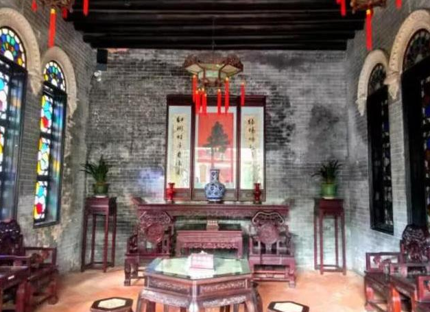 中國一釘子戶，補(bǔ)貼88個(gè)億都不拆，專家進(jìn)屋看后：可拆不得