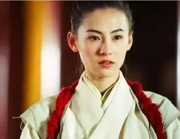 3名记者涉嫌违法曝光张柏芝三胎儿子出生证明，定罪或判5年监禁
