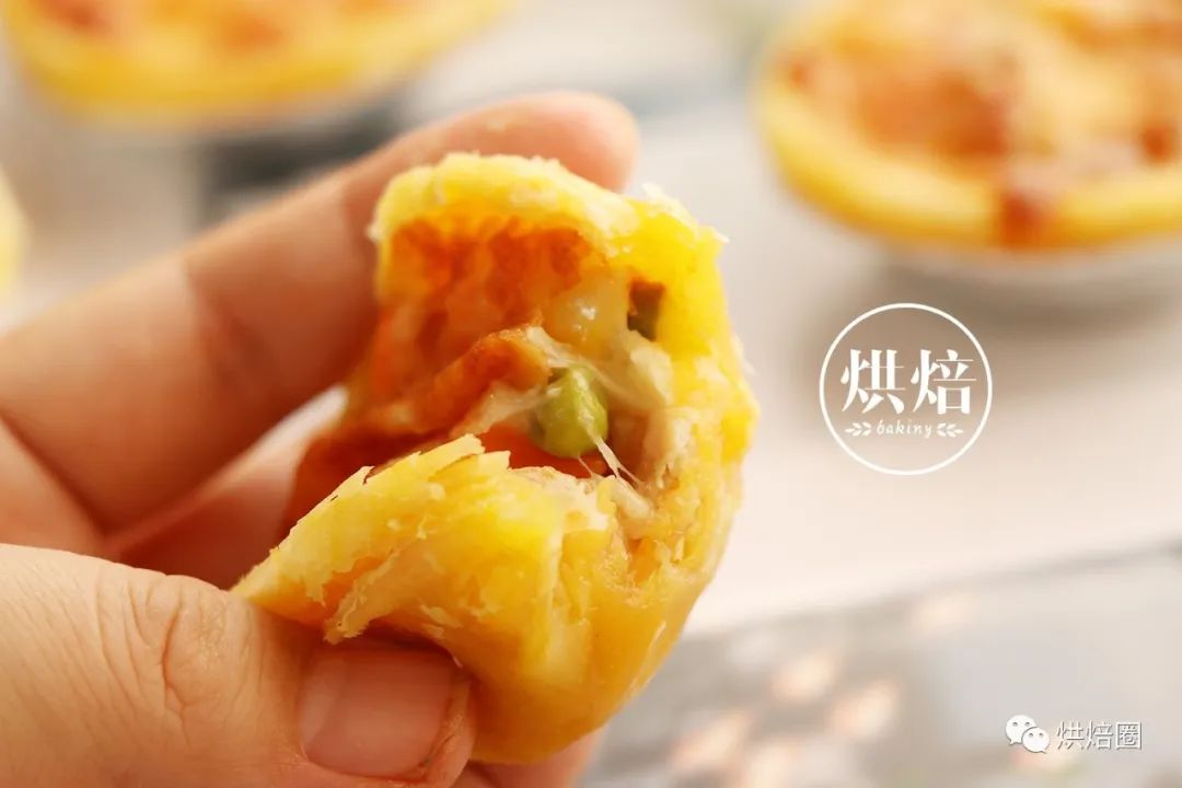 我用蛋撻皮做披薩快手簡單10分鐘搞定