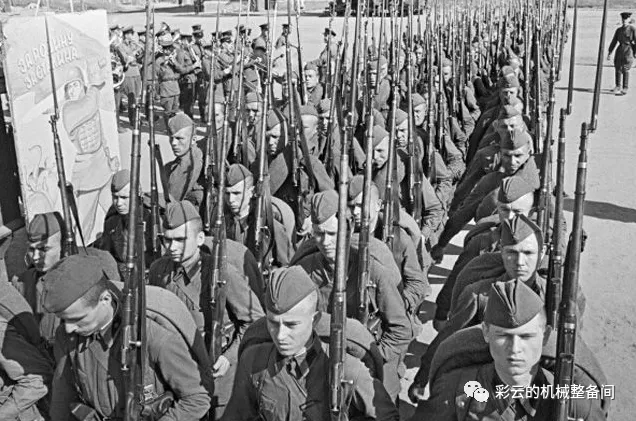 这支枪从沙俄用到苏联，也是新中国第一种制式步枪