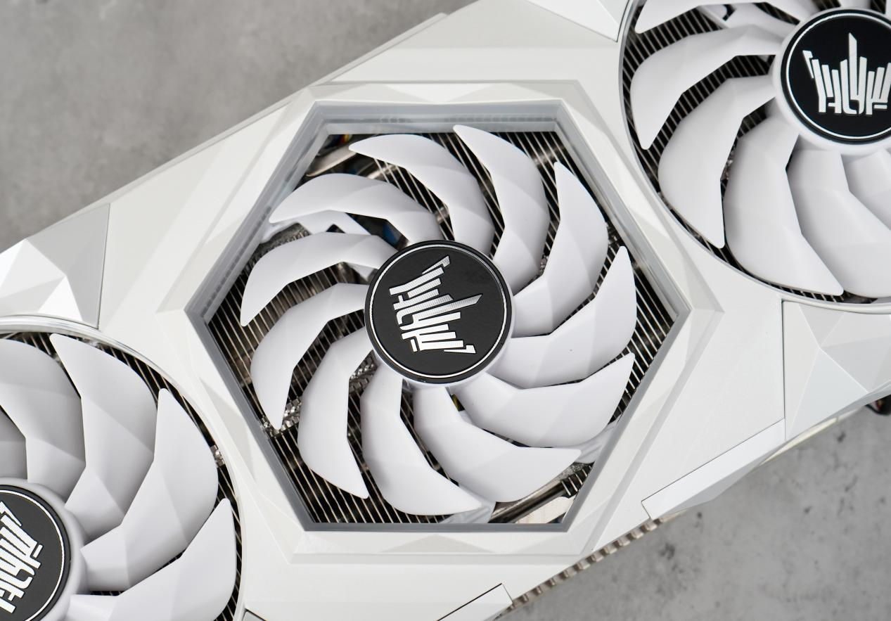 影驰名人堂RTX 3080Ti显卡评测：这才叫顶级非公版