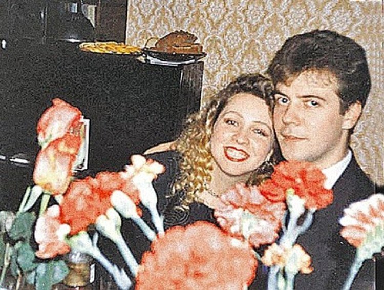 梅德韦杰夫和妻子的神仙爱情，“当初恋的时候