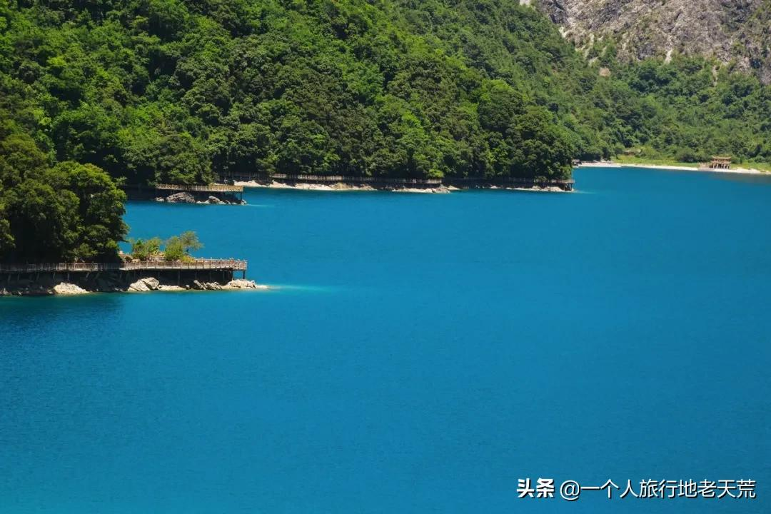 这才是最值得去的12个避暑天堂！人少景美、还自带空调模式