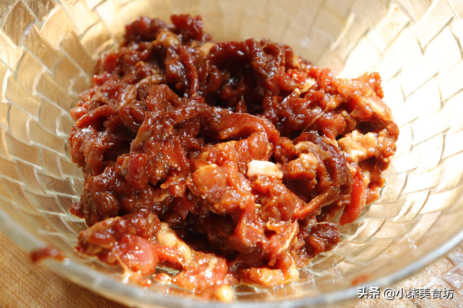 炒豆角時，切記不要直接下鍋炒，多加2步，鮮嫩入味，營養又下飯