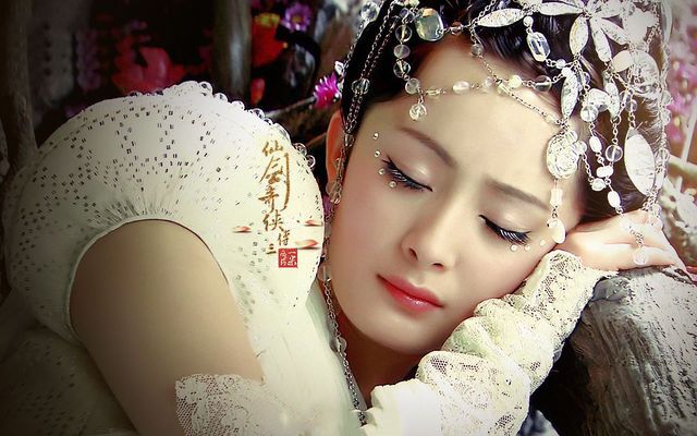 想当白马王子吗？古装剧里的睡美人，若能吻醒