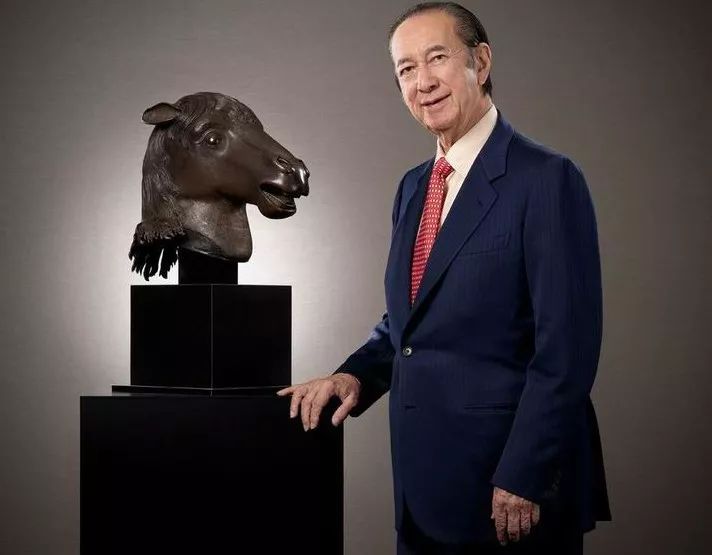 从落魄公子到澳门赌王，何鸿燊：人生哪有那么