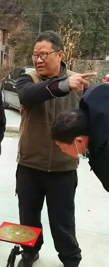 积善之家必有余庆吴越王为民谋利积功德 高僧倾情寻佳穴