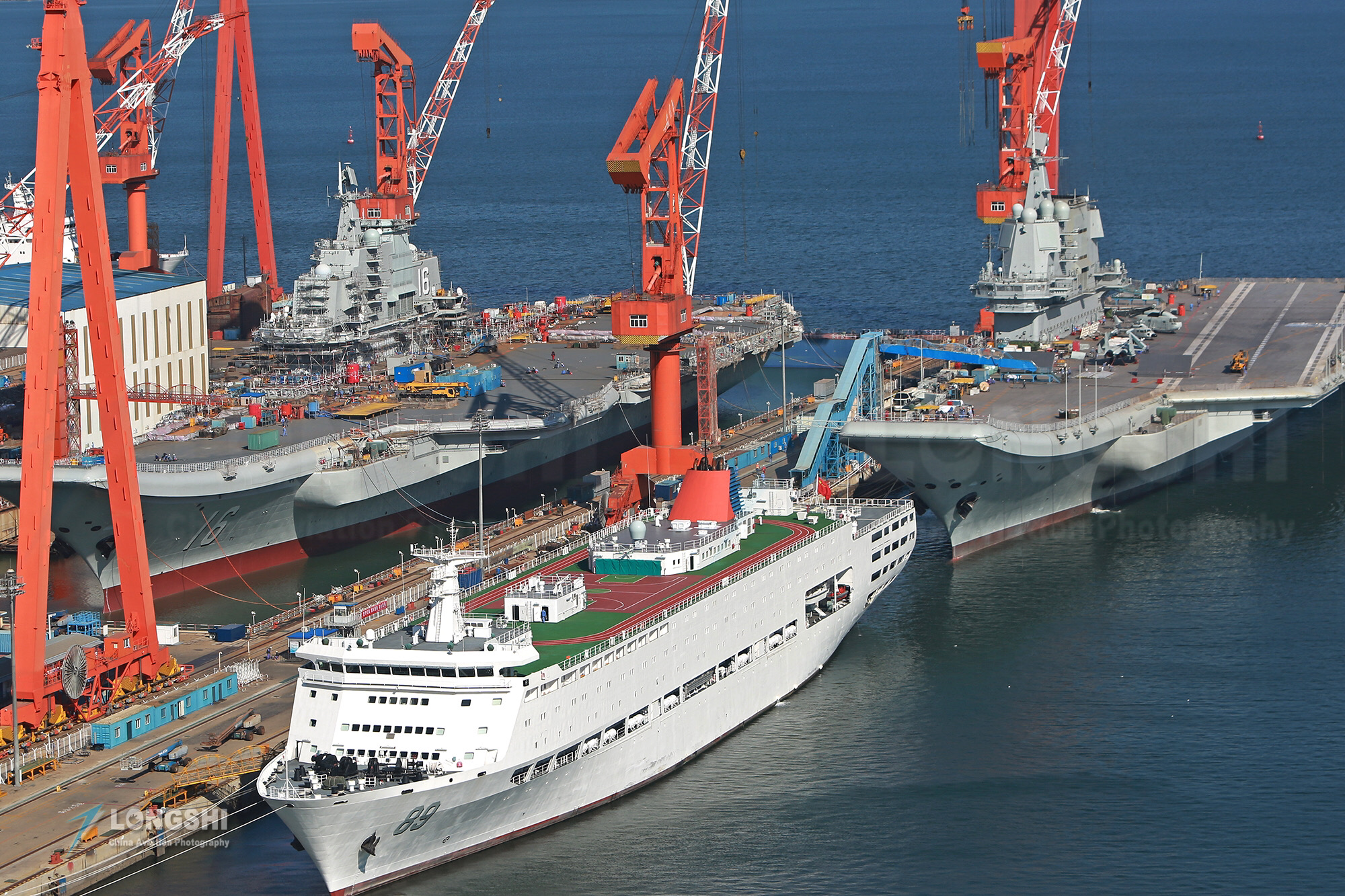 ������ս���£���ž������纣��½��չʾս��ʵ�����������ö�