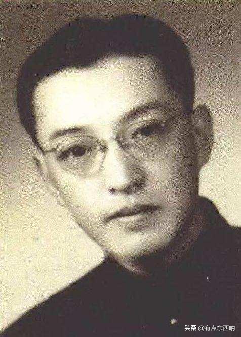 23岁未婚先孕，26岁二婚，“七仙女”严凤英3段坎