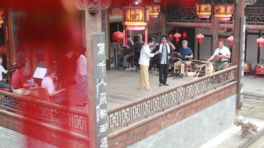 童心向党庆“六一”快闪活动暨东阳市横店镇社会工作站揭牌仪式