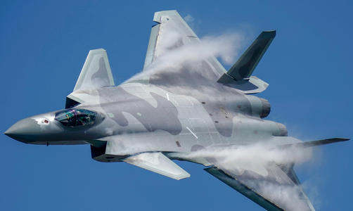 五代机最大航程对比，美国2400公里，俄3500公里，