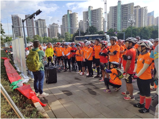 重走滇缅公路公益骑行胜利出征