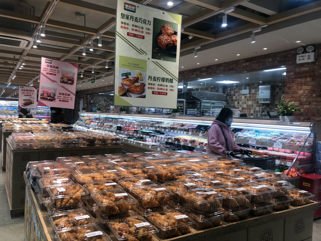 ���ߺá��족��