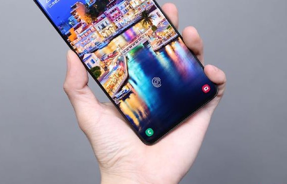 三星 GalaxyS20 系列发布：6999元起，新一代安卓机皇