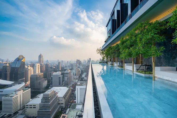 泰国十大顶级豪宅！城市心脏暹罗商圈稀缺项目 | 28 CHIDLOM 聚龙阁