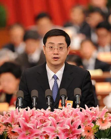 西部官员调整！27岁升副厅的博士，成省里最年轻