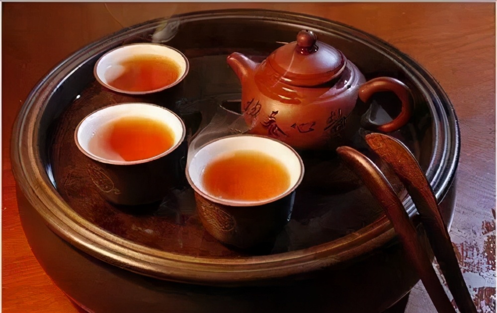 喝茶是休閒專屬？ 不，消化科醫生說還能�養胃�，喝這6樣茶