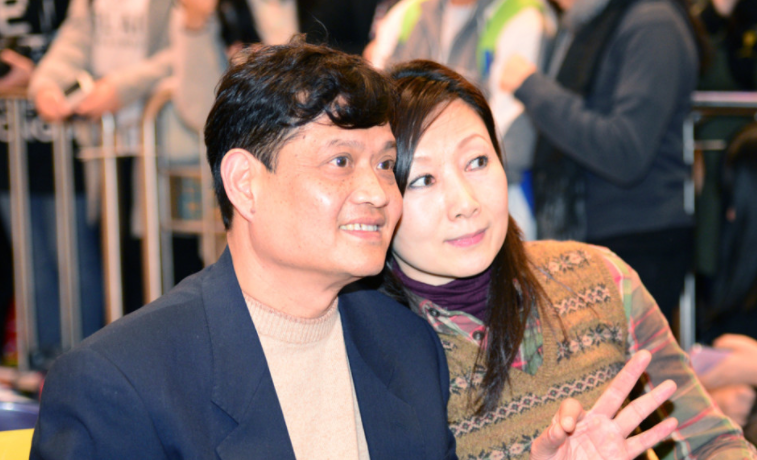 明星与运动员是亲戚：黄晓明表妹是陈梦，宋轶表哥是胡佳