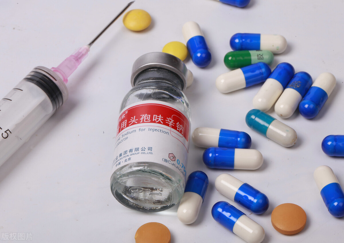 五种头孢作用详细对比,别再瞎吃了,吃错不但没用还可能伤肾