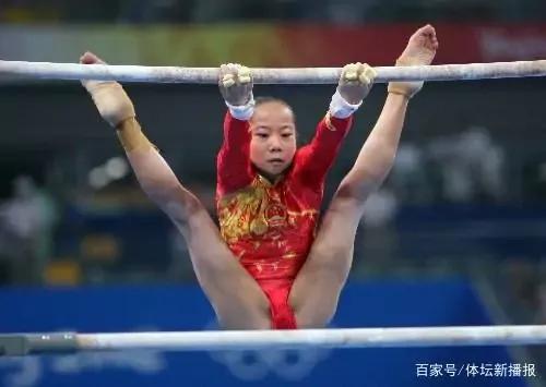 她退役后被保送至北大。之后她从一只丑小鸭，变成美丽的白天鹅！