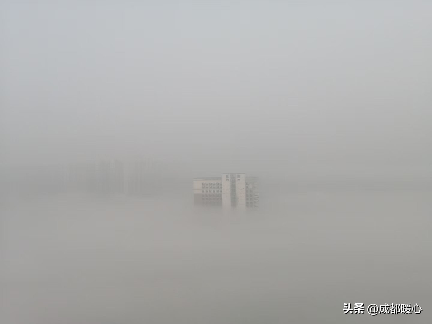 Atlas | Today's Chengdu suits Xiu Xian, big mist diffuses
