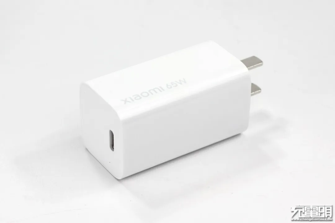 缩水还是超值？小米三款氮化镓快充拆解大比拼