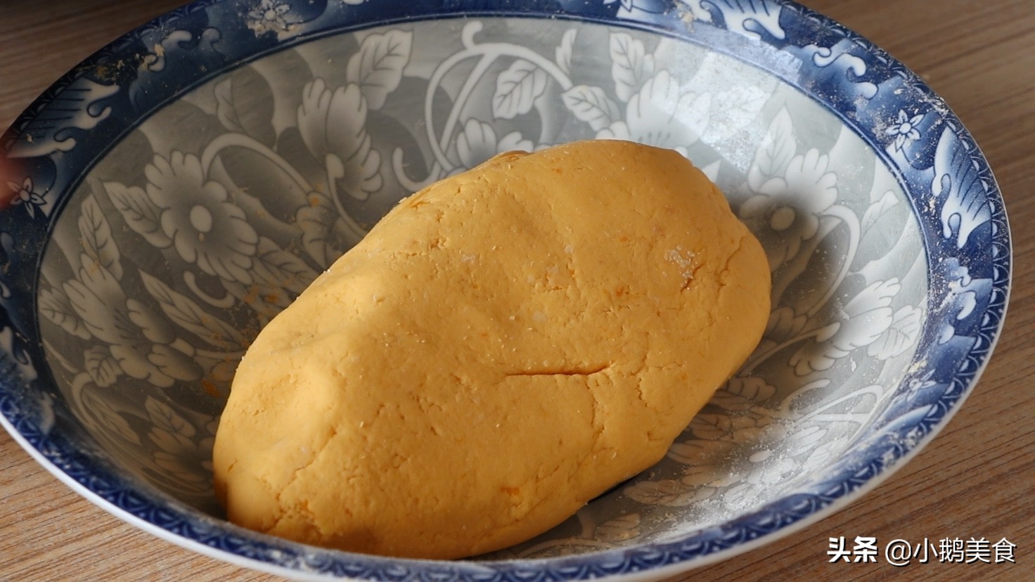 紅薯這吃法太香了，老做法教會你，春節家宴做一鍋，端上桌就掃光