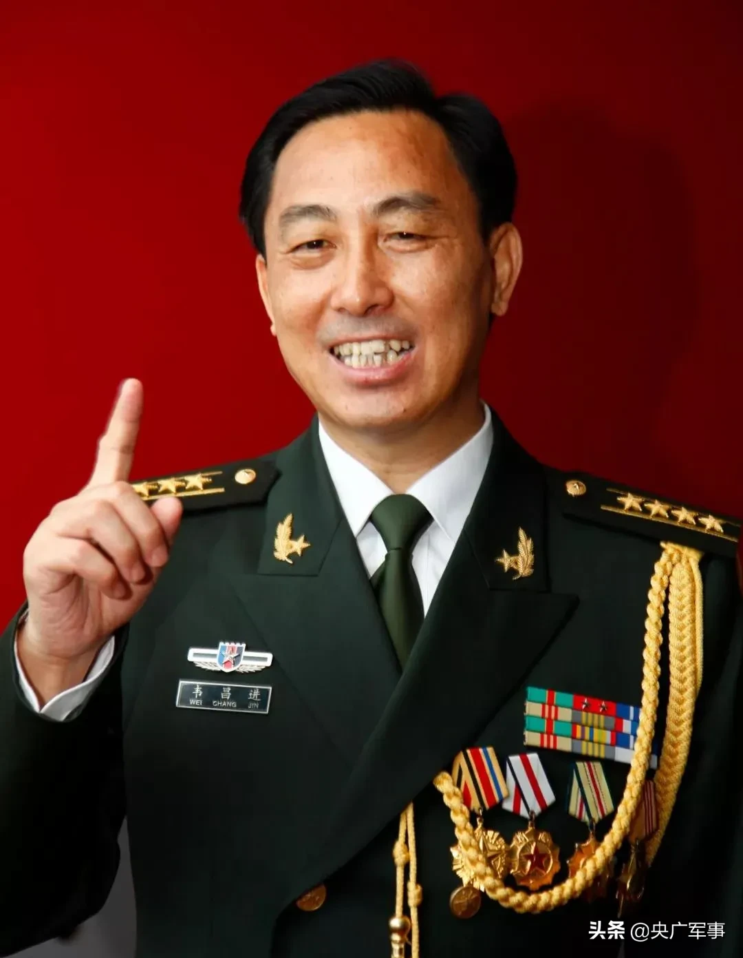 两会•谈国是丨怎样做好退役军人就业保障？如何让抚恤补助资金发放更加科学合理？听听他们怎么说