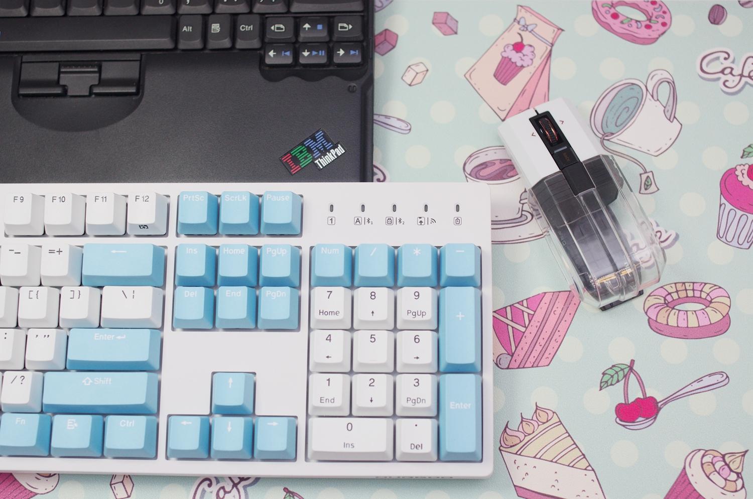 打造浅色桌面，清清爽爽的晴空蓝配色 杜伽K310W键盘