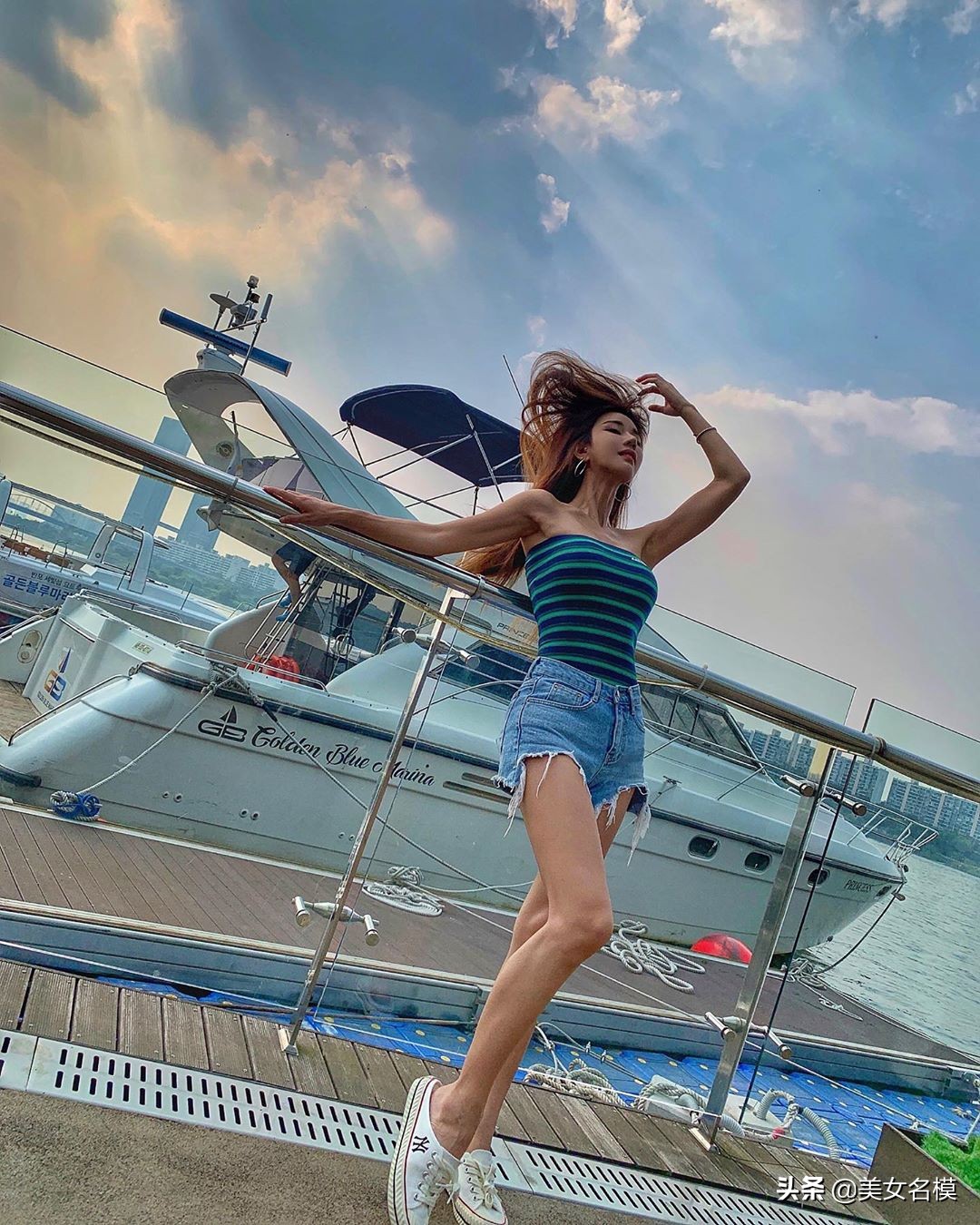 韓國超級人氣美女DJ 樸詩賢，集顏值和才華於一身