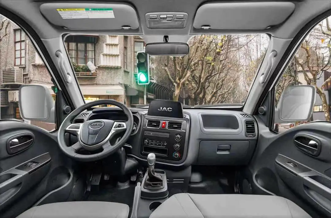 ����ĵ�һ���ɶԣ����������������س���