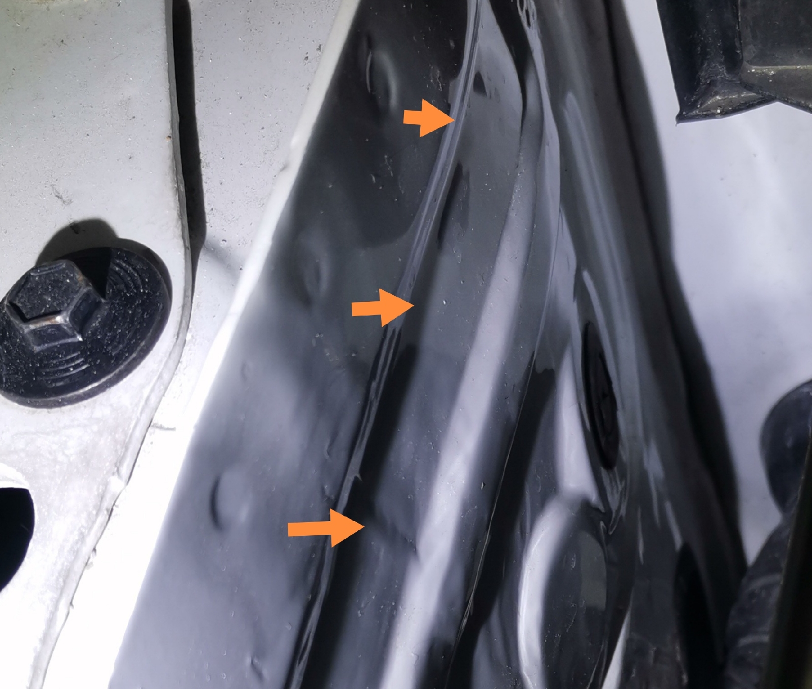 車商明說這臺(tái)奔馳有故事，但客戶還是要下單檢測(cè)，草率了？