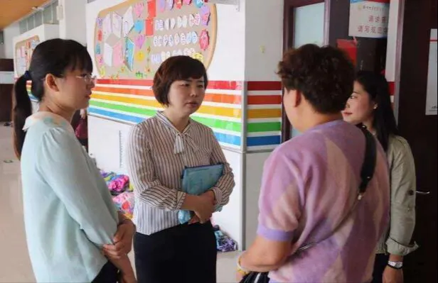 90后妈妈误把消息发错群，想撤回已经来不及，幼