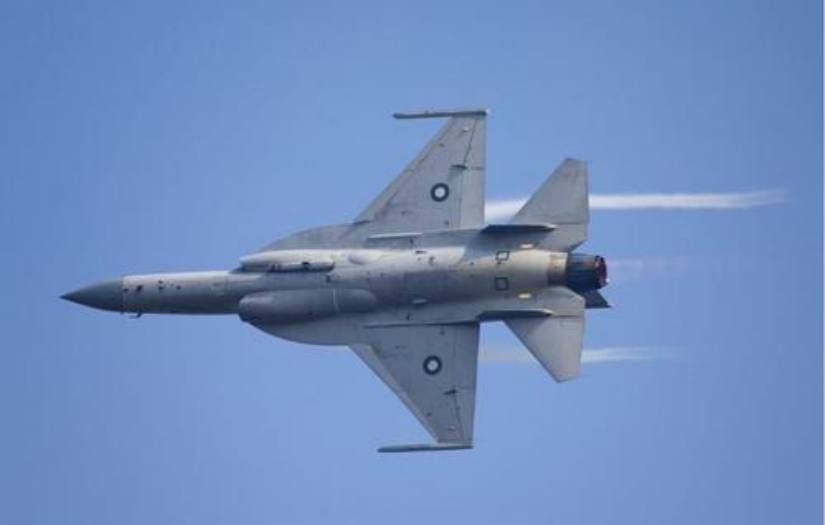 6:2！巴铁枭龙完爆阵风，印度空军还能拿什么来遏制中国？