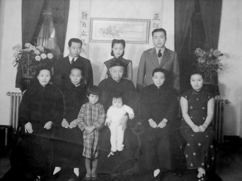 他为日本做事，被骂\"大汉奸\"，后来名字