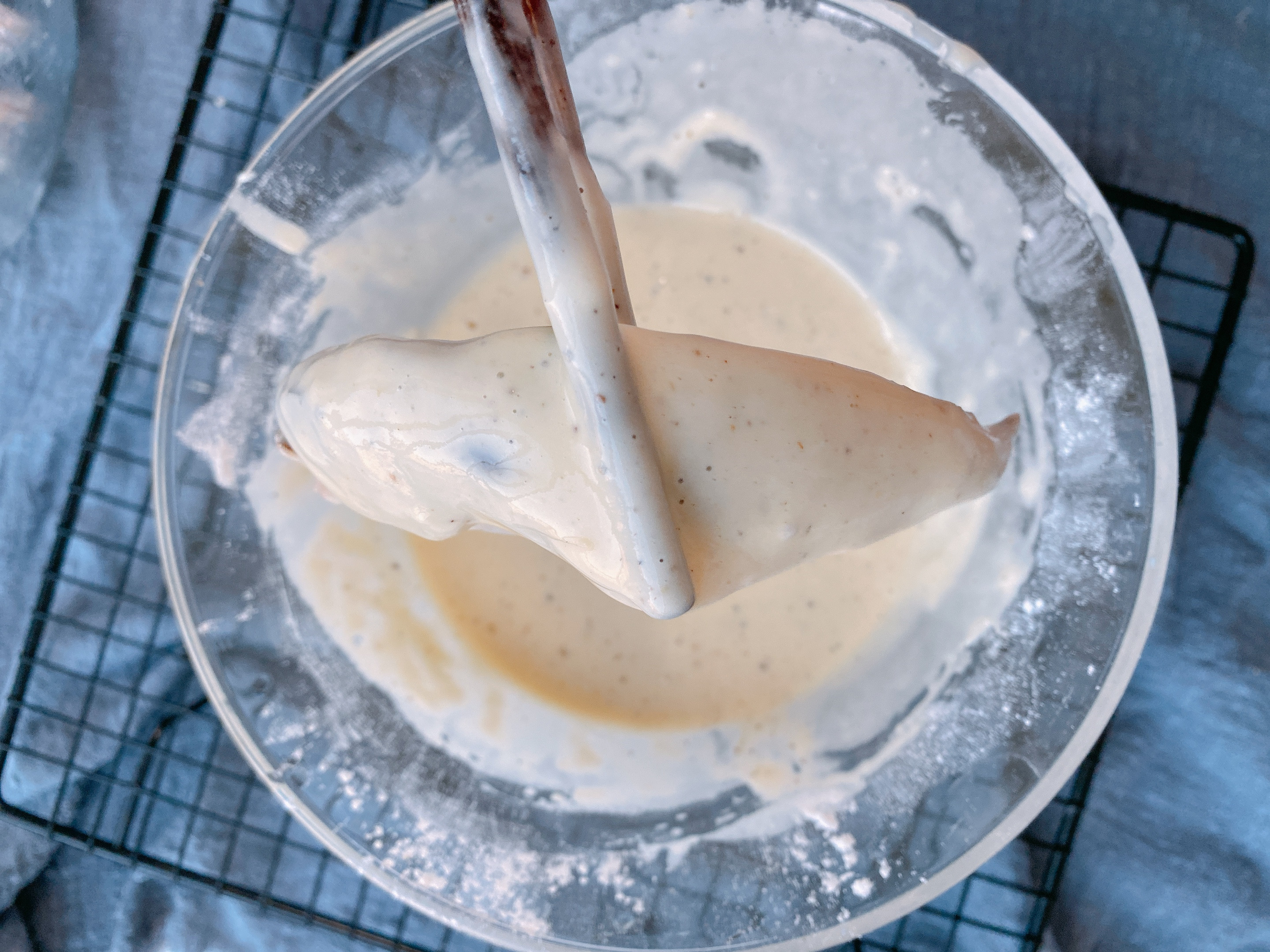 春節下酒菜乾炸小黃魚，麵糊很關鍵，這樣做酥脆掉渣，涼了不回軟