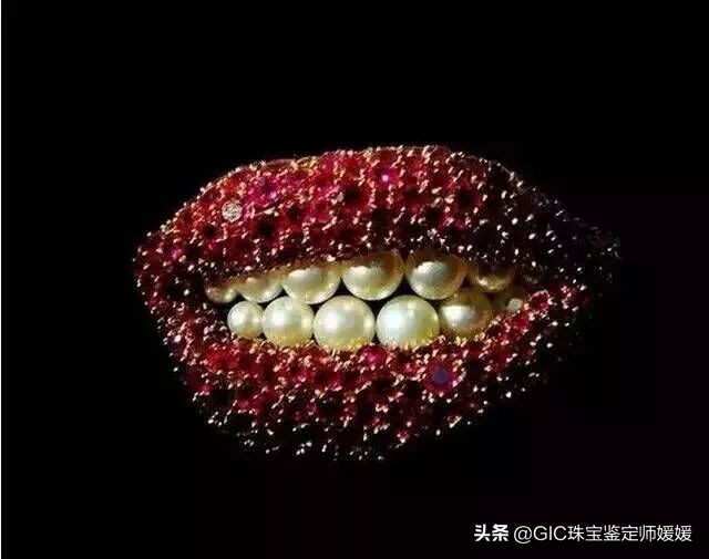 常规的珠宝看腻了，这些脑洞大开的珠宝设计，完全颠覆你的想象！插图58