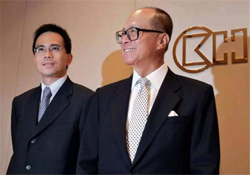 先亏19亿，再亏400亿，“买下半个英国”的李嘉诚亏惨了？