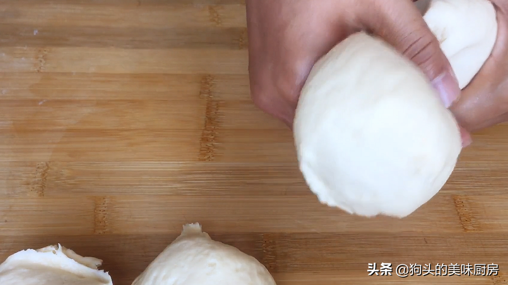 自從學會做這道美食，我家隔三差五做，香甜綿軟，比麵包還好吃