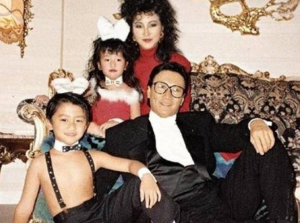 她是張柏芝婆婆！28歲「甩美國富豪」嫁浪子生下巨星　49歲嫁「小11歲老公」被寵21年