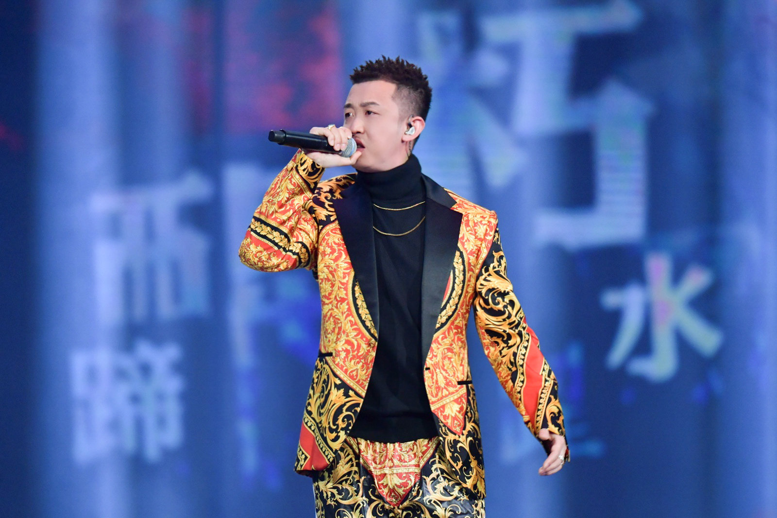 刘聪演唱会门票被秒空，不算GAI，国内Rapper他最火